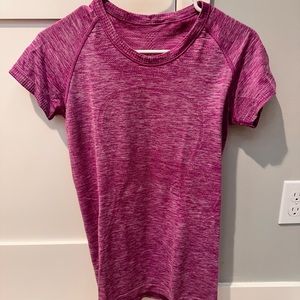 Lululemon Swifty tech short sleeve shirt